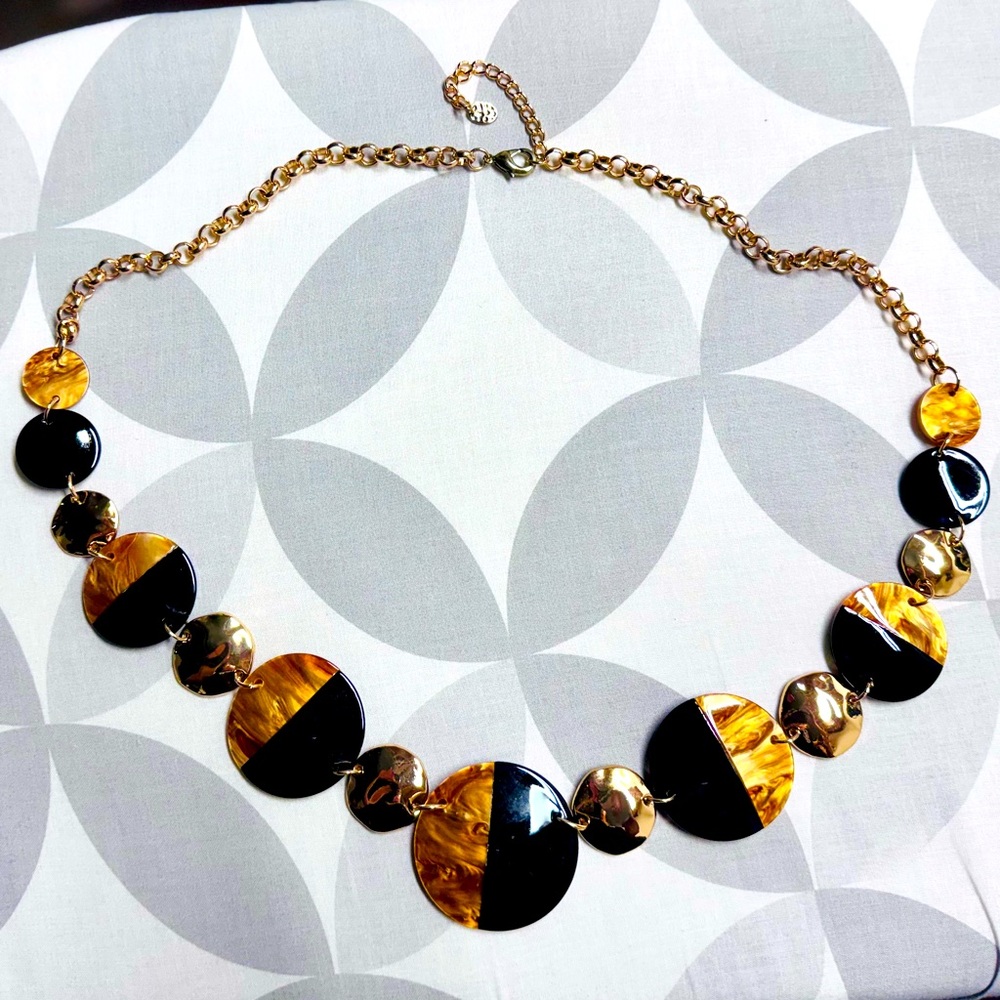 Chic Black and Gold Oversized Necklace